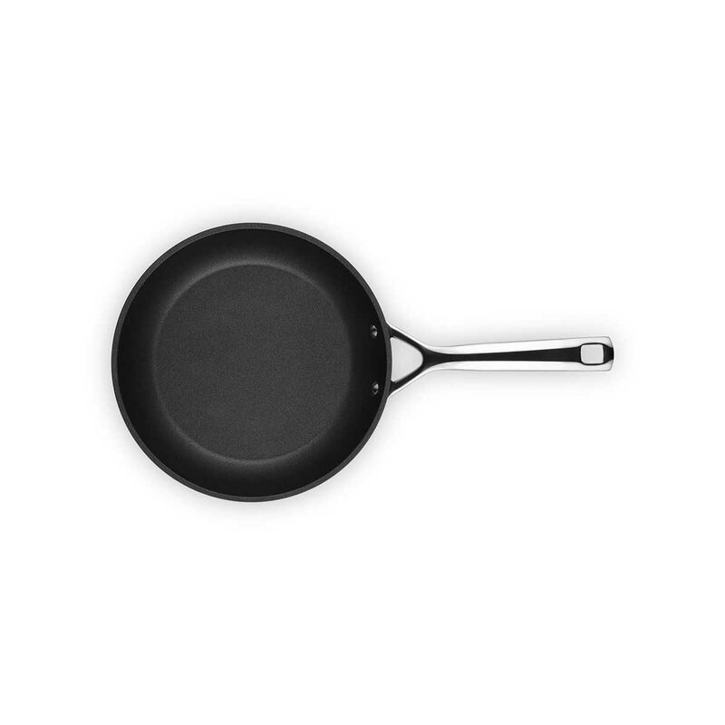 Le Creuset Toughened Non-Stick Shallow Frying Pan 24cm image number 1